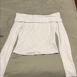Off the shoulder soft long sleeve
